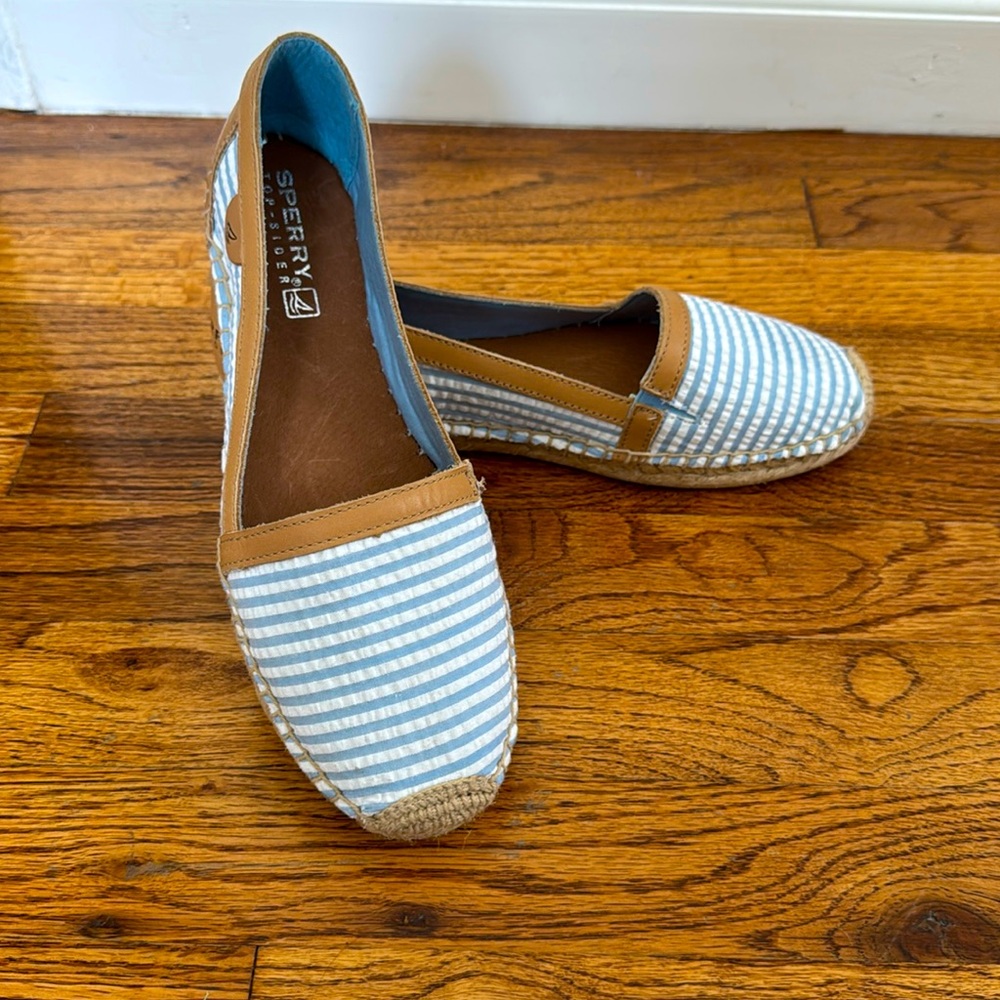 Sperry Danica Topsiders NWOT